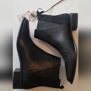 Zara ankle boot in black size 40